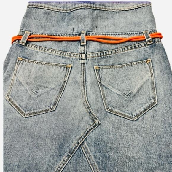 Hudson Women's Sloane Skirt Distressed In Light Blue Size 24 - Picture 9 of 15